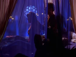 extant_XenaWarriorPrincess_1x04_CradleOfHope_02694