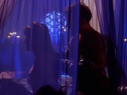 extant_XenaWarriorPrincess_1x04_CradleOfHope_02709
