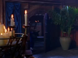 extant_XenaWarriorPrincess_1x04_CradleOfHope_02729