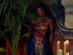extant_XenaWarriorPrincess_1x04_CradleOfHope_02761