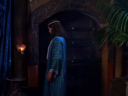 extant_XenaWarriorPrincess_1x04_CradleOfHope_02766