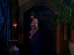 extant_XenaWarriorPrincess_1x04_CradleOfHope_02788