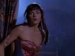 extant_XenaWarriorPrincess_1x04_CradleOfHope_02902
