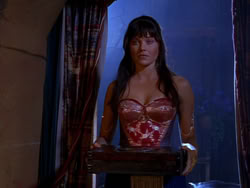 extant_XenaWarriorPrincess_1x04_CradleOfHope_02943
