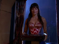 extant_XenaWarriorPrincess_1x04_CradleOfHope_02949