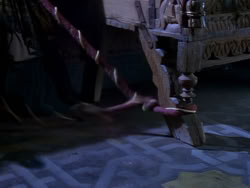 extant_XenaWarriorPrincess_1x04_CradleOfHope_02961