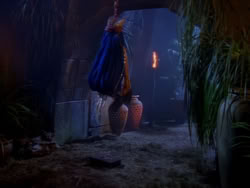 extant_XenaWarriorPrincess_1x04_CradleOfHope_02965