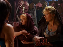 extant_XenaWarriorPrincess_1x04_CradleOfHope_03028