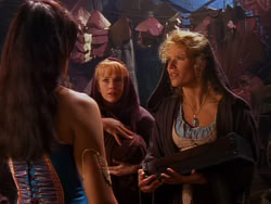 extant_XenaWarriorPrincess_1x04_CradleOfHope_03033