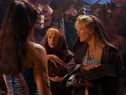 extant_XenaWarriorPrincess_1x04_CradleOfHope_03034