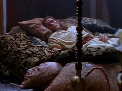 extant_XenaWarriorPrincess_1x04_CradleOfHope_03060