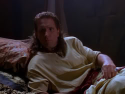 extant_XenaWarriorPrincess_1x04_CradleOfHope_03069