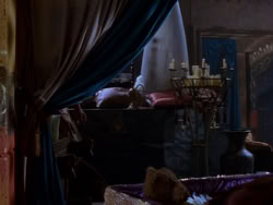 extant_XenaWarriorPrincess_1x04_CradleOfHope_03080