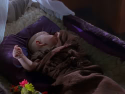 extant_XenaWarriorPrincess_1x04_CradleOfHope_03086