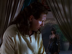 extant_XenaWarriorPrincess_1x04_CradleOfHope_03099