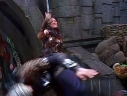 extant_XenaWarriorPrincess_1x04_CradleOfHope_03267