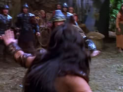 extant_XenaWarriorPrincess_1x04_CradleOfHope_03270