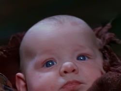 extant_XenaWarriorPrincess_1x04_CradleOfHope_03322