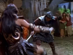 extant_XenaWarriorPrincess_1x04_CradleOfHope_03325