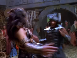 extant_XenaWarriorPrincess_1x04_CradleOfHope_03334