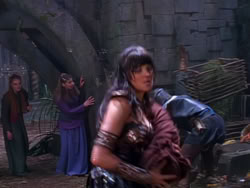 extant_XenaWarriorPrincess_1x04_CradleOfHope_03337