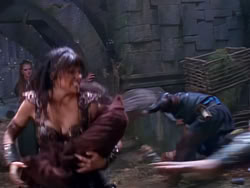 extant_XenaWarriorPrincess_1x04_CradleOfHope_03339