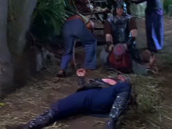 extant_XenaWarriorPrincess_1x04_CradleOfHope_03417