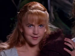 extant_XenaWarriorPrincess_1x04_CradleOfHope_03440