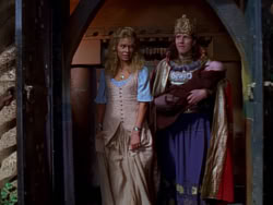 extant_XenaWarriorPrincess_1x04_CradleOfHope_03452
