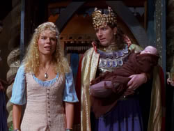 extant_XenaWarriorPrincess_1x04_CradleOfHope_03457