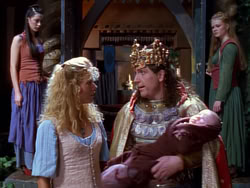 extant_XenaWarriorPrincess_1x04_CradleOfHope_03461