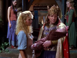 extant_XenaWarriorPrincess_1x04_CradleOfHope_03463