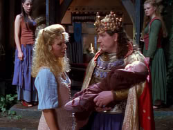 extant_XenaWarriorPrincess_1x04_CradleOfHope_03466