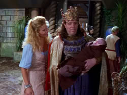 extant_XenaWarriorPrincess_1x04_CradleOfHope_03482