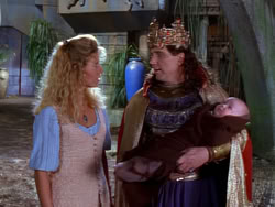 extant_XenaWarriorPrincess_1x04_CradleOfHope_03488
