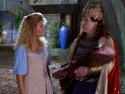 extant_XenaWarriorPrincess_1x04_CradleOfHope_03490
