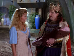 extant_XenaWarriorPrincess_1x04_CradleOfHope_03491