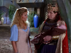 extant_XenaWarriorPrincess_1x04_CradleOfHope_03492