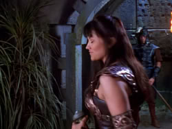 extant_XenaWarriorPrincess_1x04_CradleOfHope_03510