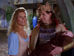 extant_XenaWarriorPrincess_1x04_CradleOfHope_03513