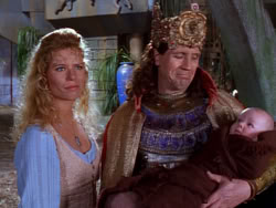 extant_XenaWarriorPrincess_1x04_CradleOfHope_03523