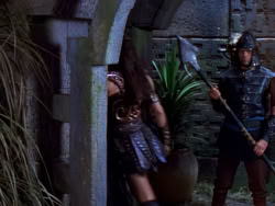 extant_XenaWarriorPrincess_1x04_CradleOfHope_03533