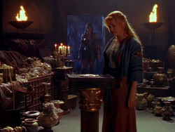 extant_XenaWarriorPrincess_1x04_CradleOfHope_03556