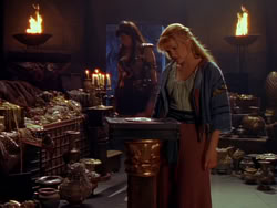 extant_XenaWarriorPrincess_1x04_CradleOfHope_03566