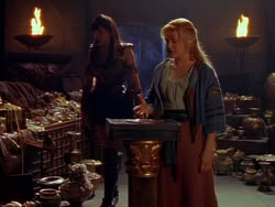 extant_XenaWarriorPrincess_1x04_CradleOfHope_03568