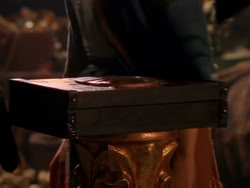 extant_XenaWarriorPrincess_1x04_CradleOfHope_03596