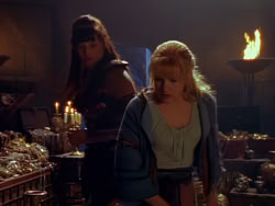 extant_XenaWarriorPrincess_1x04_CradleOfHope_03599