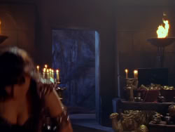 extant_XenaWarriorPrincess_1x04_CradleOfHope_03603