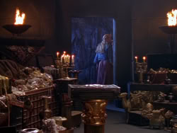 extant_XenaWarriorPrincess_1x04_CradleOfHope_03651