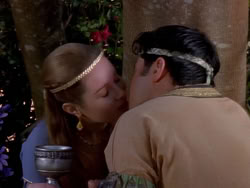extant_XenaWarriorPrincess_1x05_ThePathNotTaken_00080